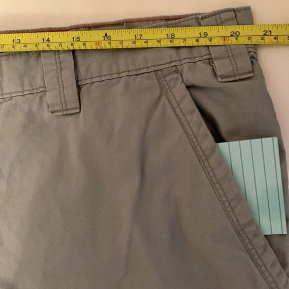 Eddie Bauer Cargo Gray Shorts Men’s Size 40 - Picture 3 of 9